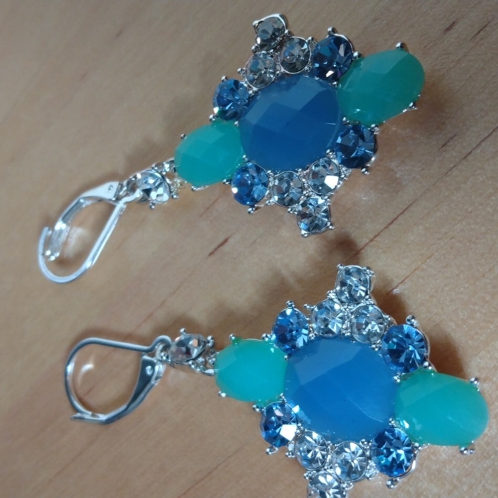 Blue Aqua Rhinestone Fashion Earrings Silver Tone - Picture 2 of 7